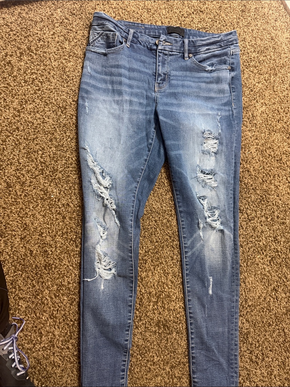 Buckle Light Blue Ripped Skinny Jeans